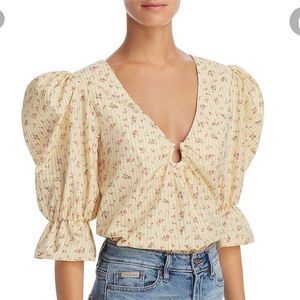NWT Petersyn Alexis 80’s Inspired Puff Sleeve Top in Buttermilk Large